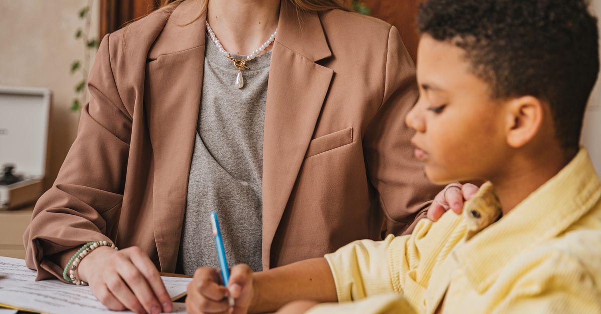 Tips for Engaging Your Child in Online Tutoring Sessions